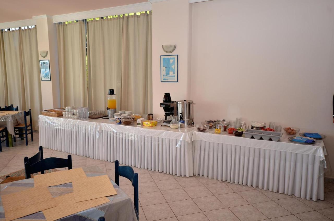 Hotel Magda Agia Marina  Экстерьер фото