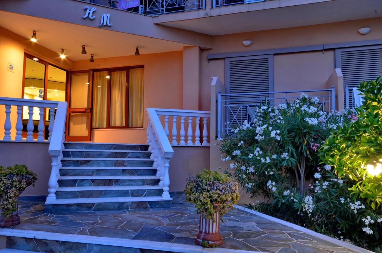 Hotel Magda Agia Marina  Экстерьер фото