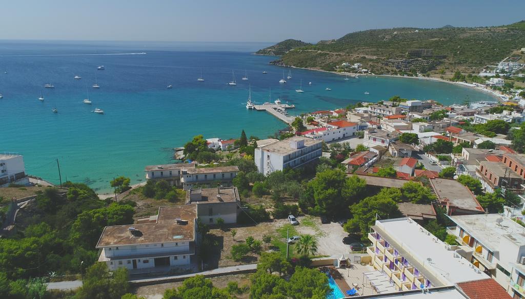 Hotel Magda Agia Marina  Экстерьер фото